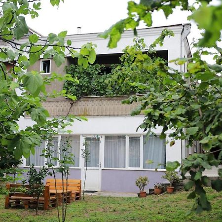 Aparthotel Rioni Kʼutʼaisi Exterior foto